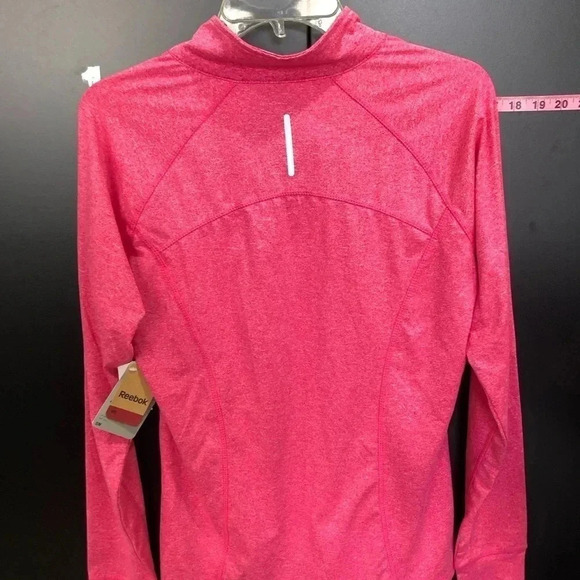 Reebok Slim Fit Quarter zip pullover athletic jacket,thumb hole,Heathered pink - Picture 2 of 9